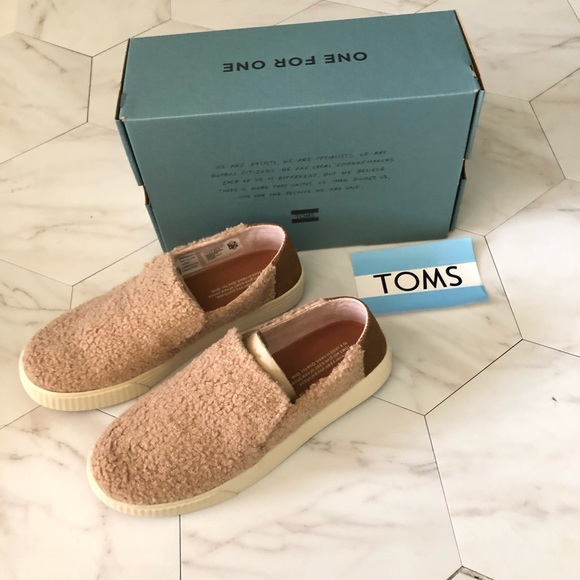 toms sunset slip on